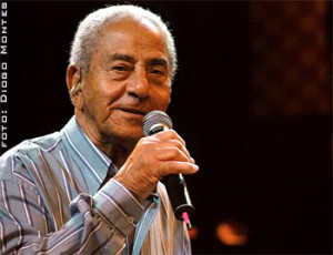 ROBERTO SILVA