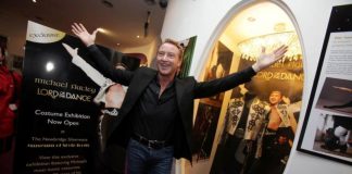 Costumele lui Michael Flatley, expuse la cel mai nou muzeu al designului din Irlanda!