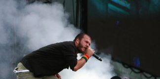 Luna Amară a lansat videoclipul „Aproape”