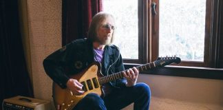 A murit Tom Petty (20 octombrie 1950 – 2 octombrie 2017). RIP!