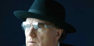 Van Morrison: „Să fii anonim este un dar de la Dumnezeu. Oamenii care vor să fie celebri nu ştiu în ce se bagă”