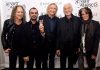 Jimmy Page a sărbătorit lansarea cărții autobiografice la o cină alături de Kirk Hammett, Ringo Starr, Joe Walsh, Joe Perry și mulți alții