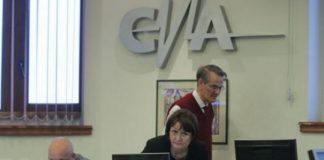 CNA ar putea să-și reia activitatea. Plenul reunit al Parlamentului discută numirea unor noi membri. Narcisa Iorga, respinsă la Comisiile de Cultură