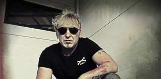 Alin Achim (Desant): „Internetul a cam omorât muzica“