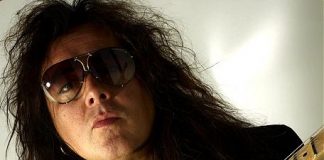 YNGWIE MALMSTEEN LIVE LA O EMISIUNE TV DIN SUEDIA (2011) – VIDEO