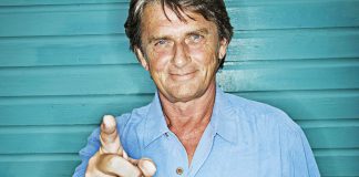 Mike Oldfield va lansa un dublu album de rarități