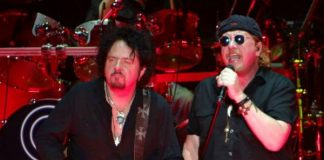 Cronica nonconformistă a unui concert la care nu am fost: Toto – București, 27 iunie 2015