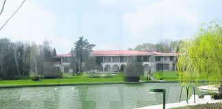 O VIZITĂ ESENŢIALĂ! 3.06.