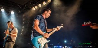 “Chitara-cometa” a lui Cornel Ilie va fi expusă la Hard Rock Cafe