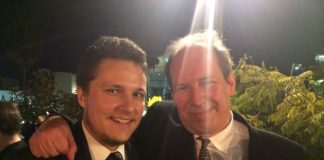 Ciprian Costin, un tanar roman stabilit in Los Angeles, combina arta cu tehnologia intr-un show epic – ”The Masterpiece Experience”