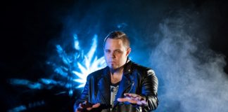 Ovidiu Anton susţine un turneu de promovare în Europa