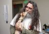 Slayer, în vizită la un centru de salvare a animalelor