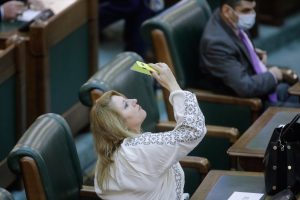 diana sosoaca UN POST DE TELEVIZIUNE MAI NOCIV DECÂT 10 SITE-URI INTERZISE