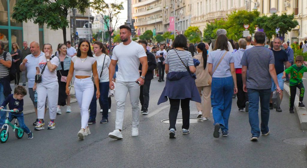 „Străzi deschise, București – Promenadă urbană” activează Strada Prevederii din sectorul 3 al Capitalei cu multiple activități artistice și sportive