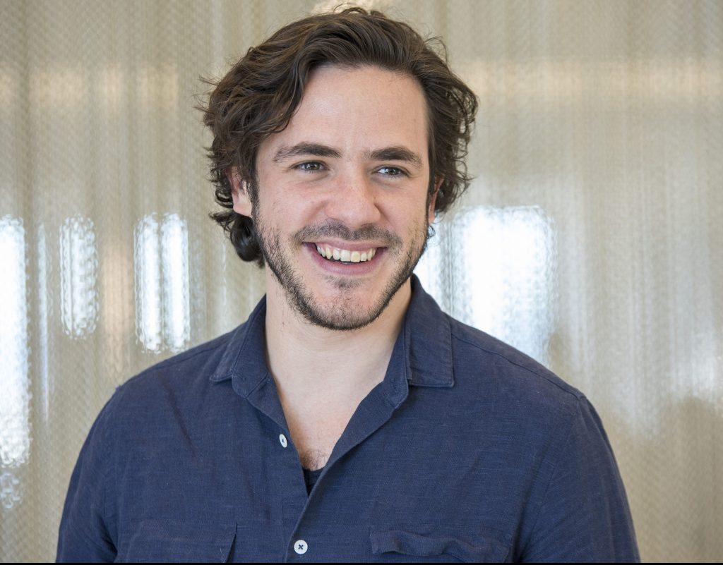 Jack Savoretti: "Eșecul te face să lupți pentru ceea ce pierzi"