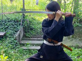 Din jurnalul unui ninja (125): Sabia nu minte: Memoria lemnului, vocea metalului Din jurnalul unui ninja (97): Amuzante de la antrenamente :)