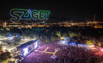 Faithless, Morcheeba și Goran Bregovic deschid festivalul Sziget 2026: o zi- cadou dedicată celor 33 de ani de festival (11 și 15 august) Faithless, Morcheeba și Goran Bregovic deschid festivalul Sziget 2026: o zi- cadou dedicată celor 33 de ani de festival (11 și 15 august)