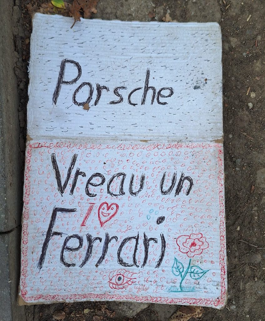 Empatia devenită spectacol... Cât costă să te simți un om mai bun? 10 lei!