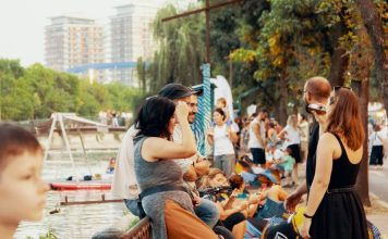 Dâmbovița Delivery ajunge în Regie: pe 3-4 octombrie, orașul intră în versiune de testare lângă campusurile studențești Dâmbovița Delivery ajunge în Regie: pe 3-4 octombrie, orașul intră în versiune de testare lângă campusurile studențești